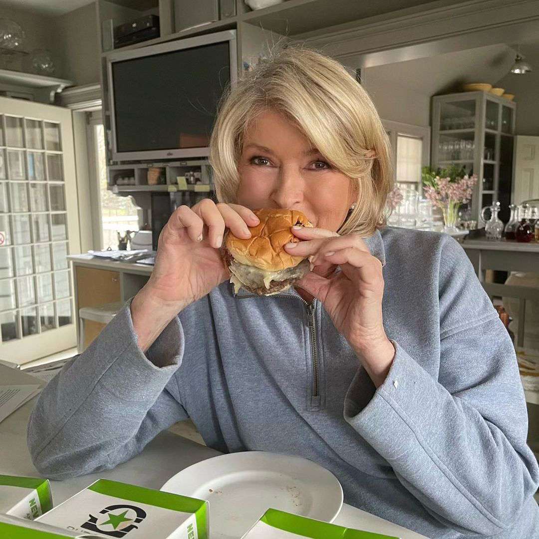 Celebrity Foodies: See What the Stars Are Snacking on Today
