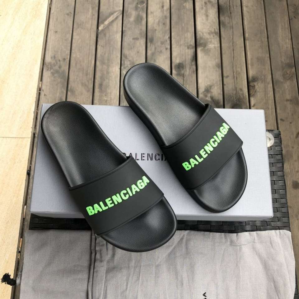 dép balenciaga chính hãng