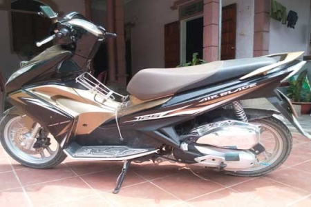 thay đồng hồ xe airblade