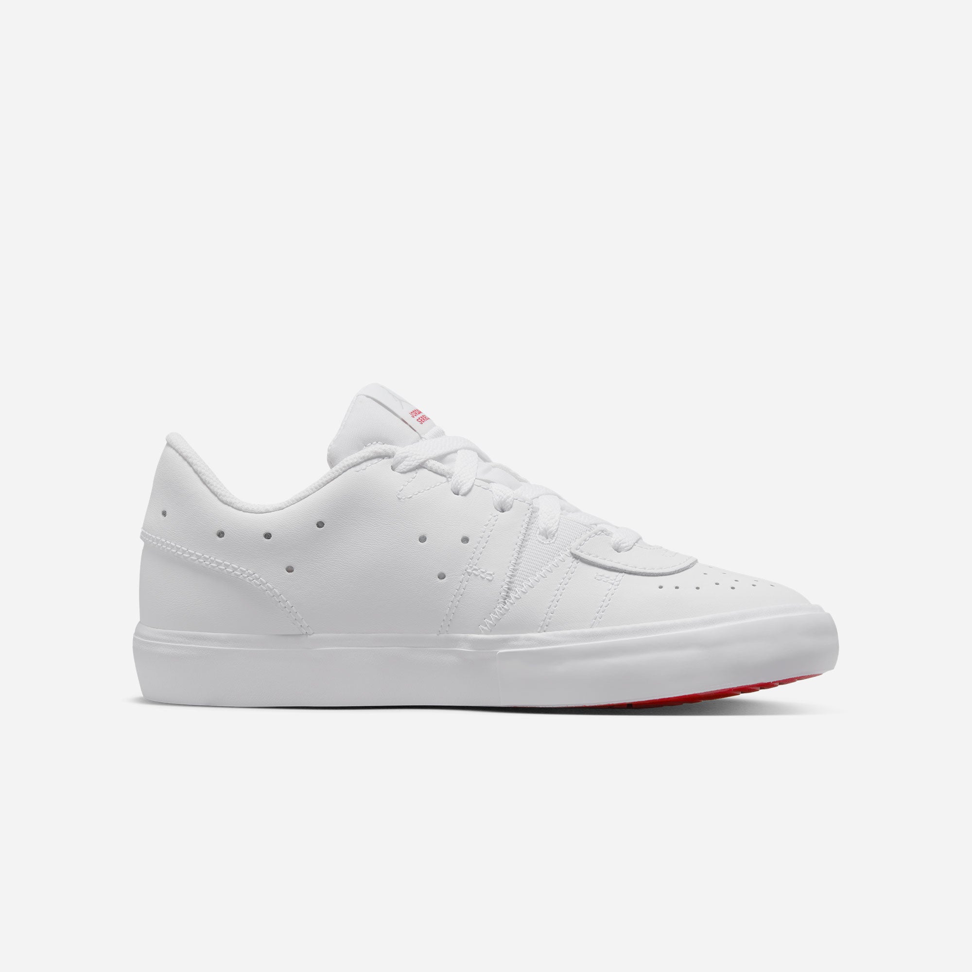 Giày bóng rổ nữ Nike – Tăng cường hiệu suất, giá ưu đãi tại Supersports